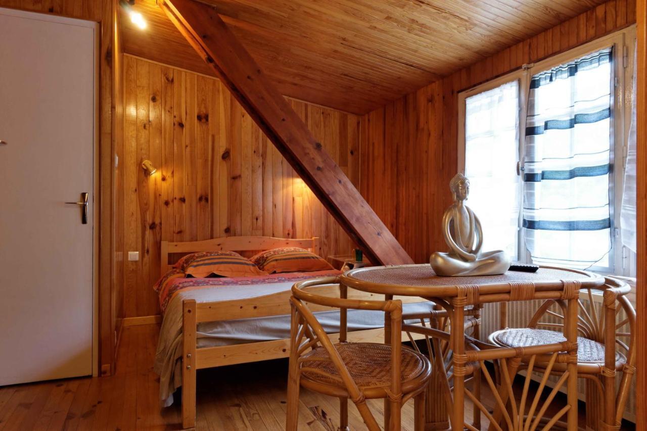 Chambres D'Hotes A Autun Room photo